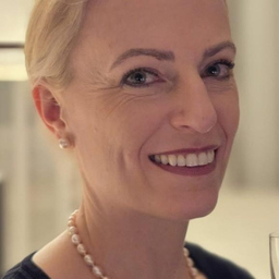 Claudia Yukiko  Mutzek-Pentz