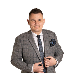 Dipl.-Ing. Błażej Pacholski