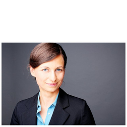 Dr. Anna Strozecka