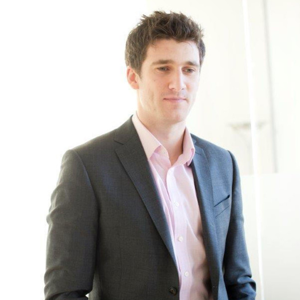 Chris Warner Principal Erevena, Executive Search XING