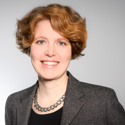 Julia Herr
