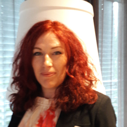 Melanie Oertel