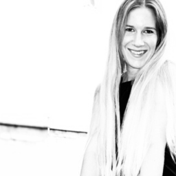 Julia Bergschneider