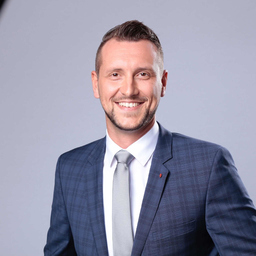 Robin Neumüller DVAG
