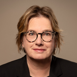 Sabine Riedl
