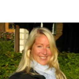 Saskia Ruths