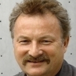 Dr. Christoph Thomas