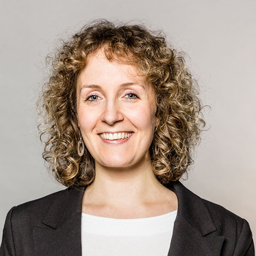 Julia Holschumacher