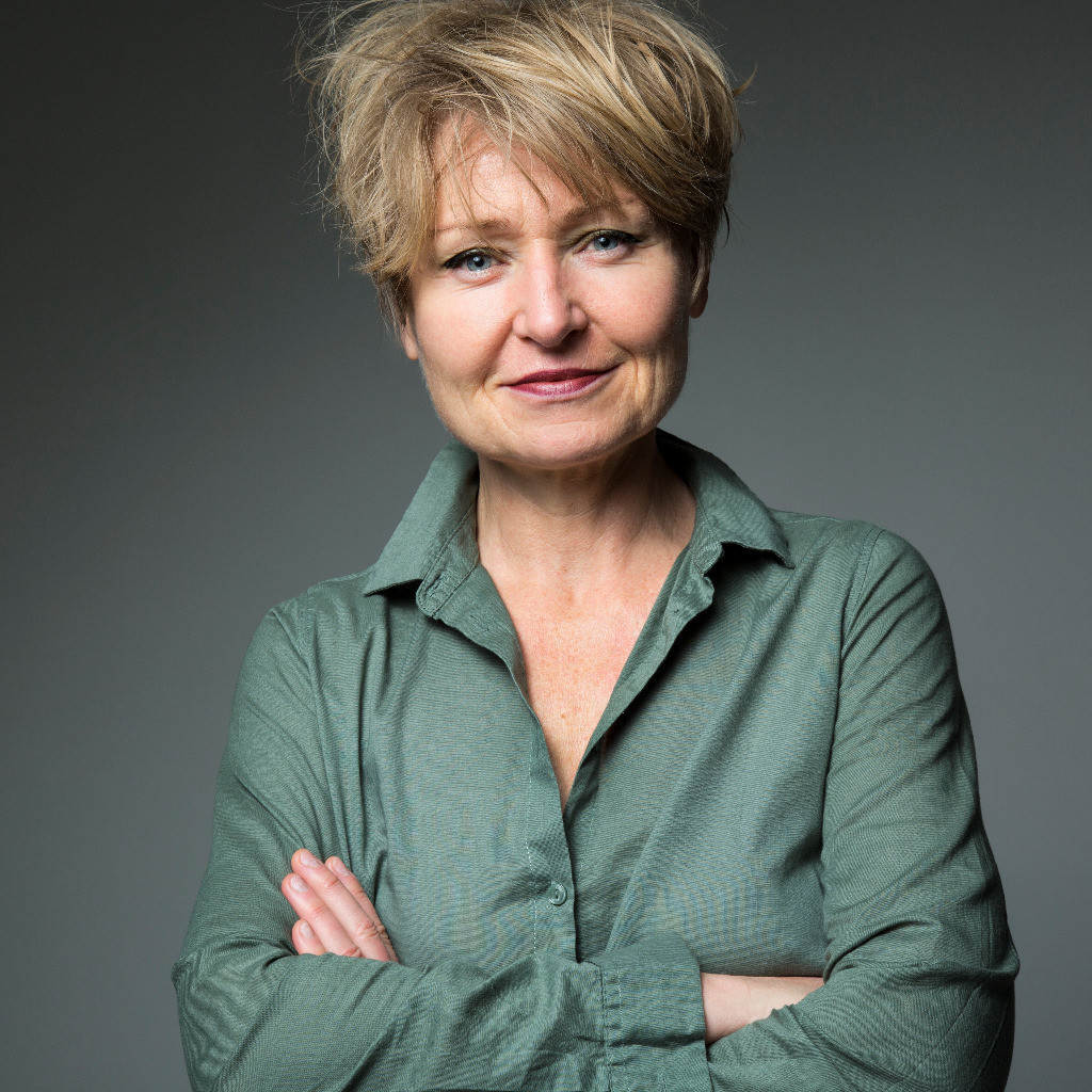 Stephanie Trapp Schauspielerin Die Kunst der Haltung XING
