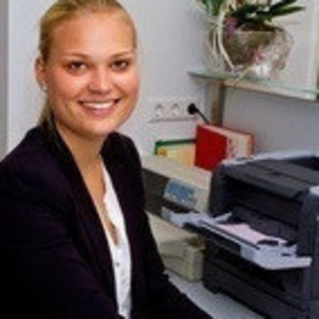 Ela Berger Chefsekretärin impuls Finanzmanagement AG XING