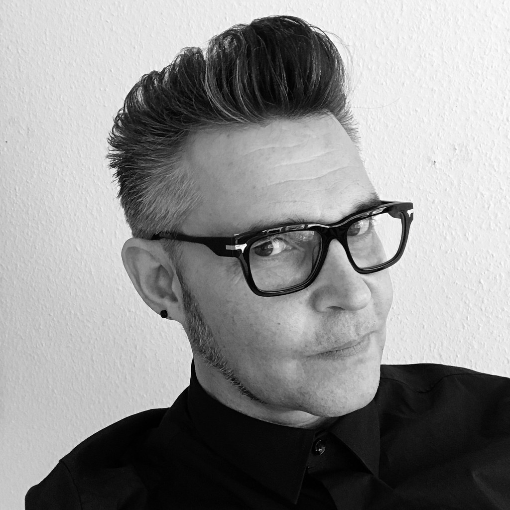 Frank Hillebrand in der Personensuche von Das Telefonbuch