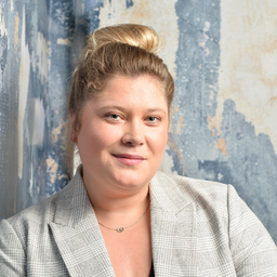 Natalie Thinius