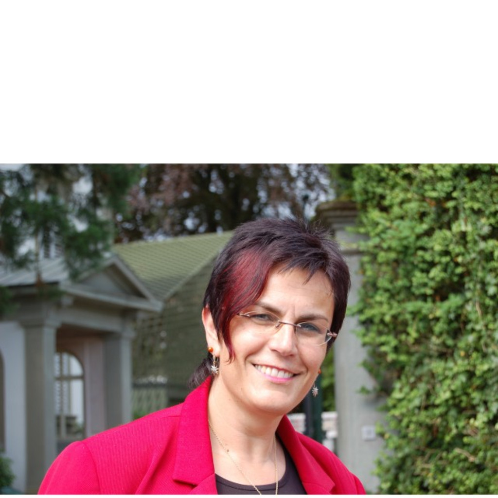 Manuela Bernasconi Gemeinderätin Baudepartement Gemeinde Horw XING