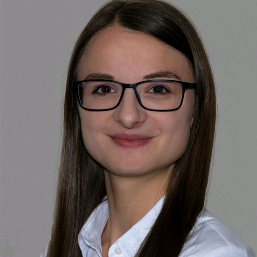 Social Media Profilbild Kristina Deller Ludwigshafen