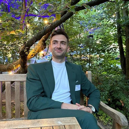 Dr. Kevin Straßburger