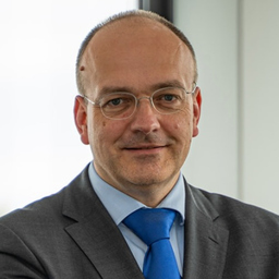 Dr. Lothar Terfloth