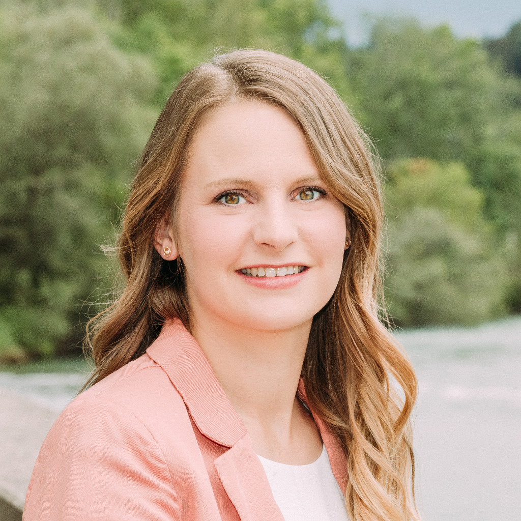 Adlmaier aus München in der Personensuche von Das Telefonbuch