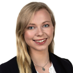 Julia Bartz