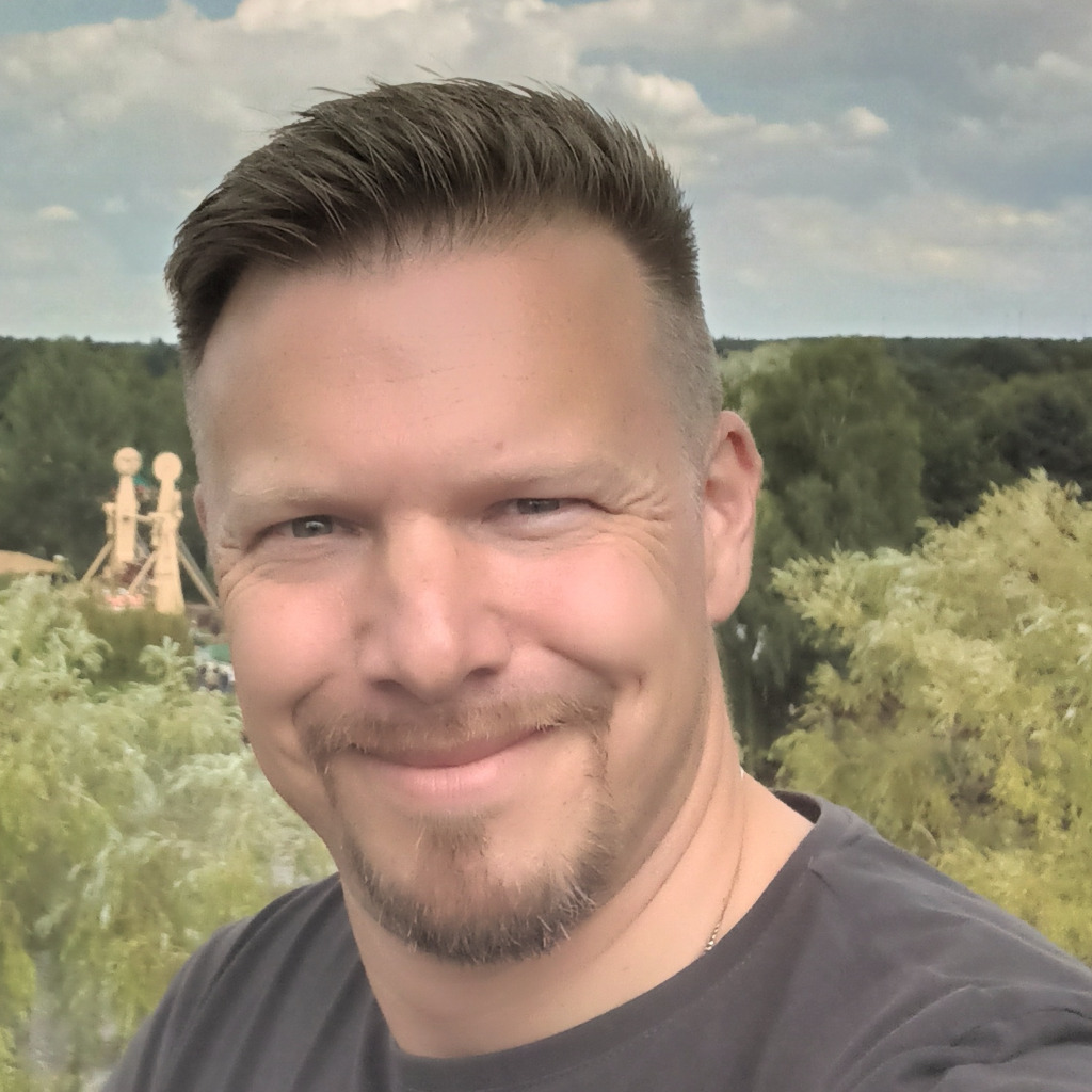 Sven Becher Küchenverkäufer / Sachbearbeiter KüchenStudio Becker