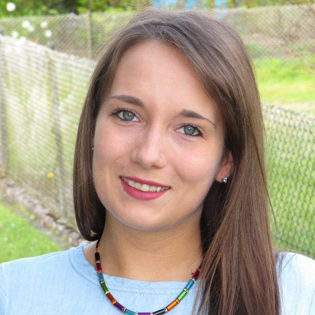 kim-denise-hoch-assistenz-customer-service-training-carl-cloos