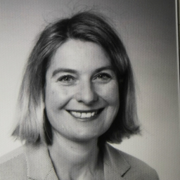 Dr. Eva Stainer-Hochgatterer