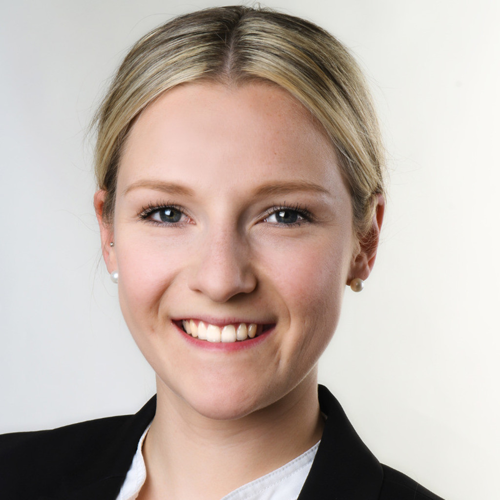 Franziska Max - Team Lead Distribution & Shipping - BORA