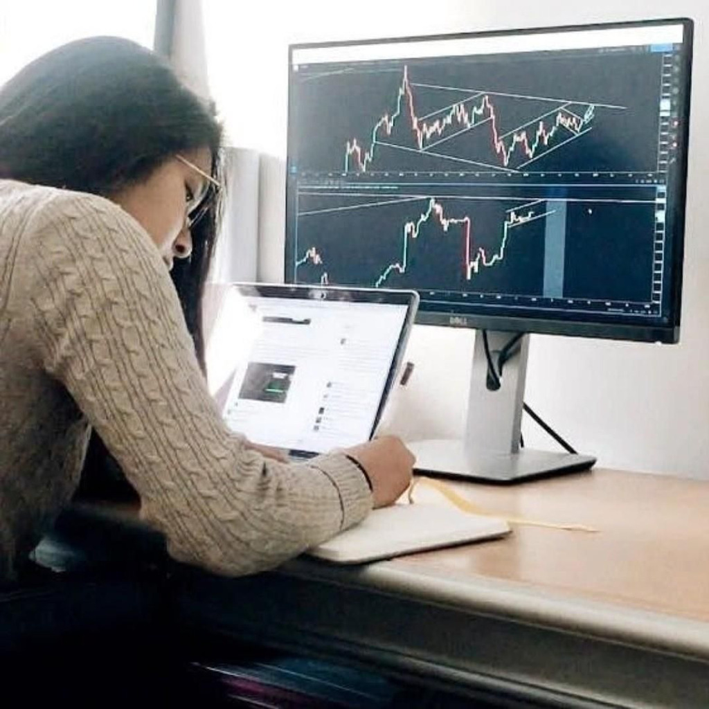 Cindy Walker Financial Adviser and Account manager Blazon capital