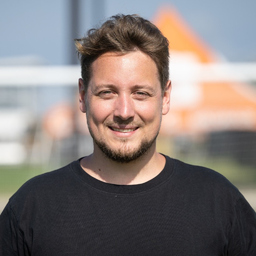 Dennis Büsching
