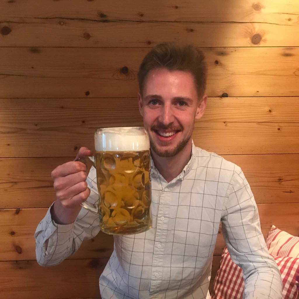 Jonas Juralevicius FF&E Sales Rodeta, UAB XING