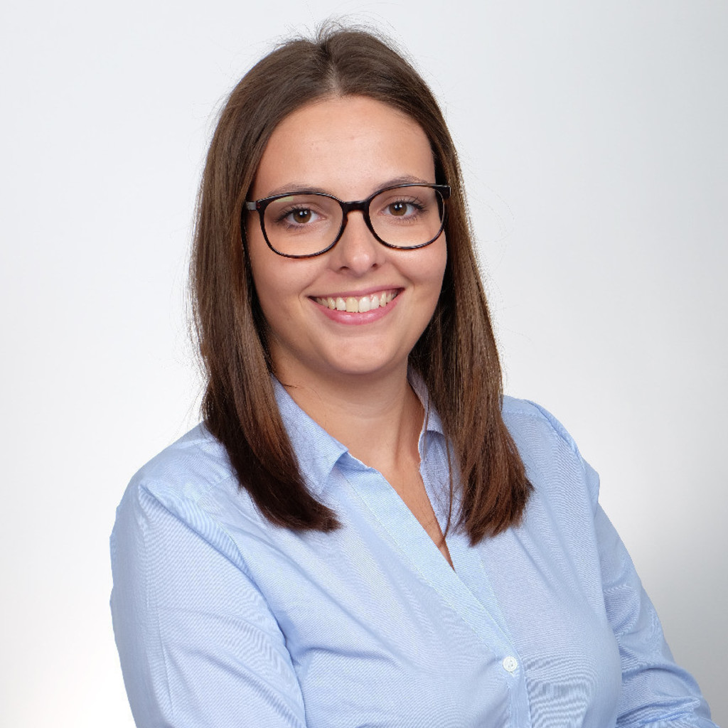 Kirsten Dinkel - Logistikplanung - Brose Gruppe | XING