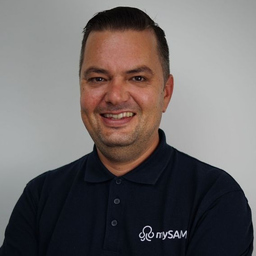 Simon Schramm