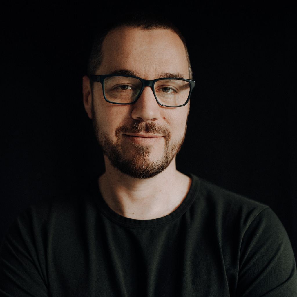 Danny Schmitt Geschäftsführung, Web Entwickler Rechnerhaus GmbH XING