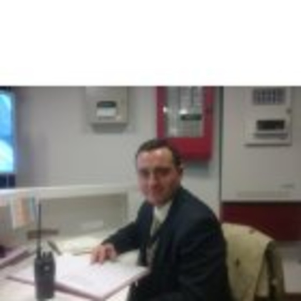 ENRIQUE REYES Encargado, Coordinador y Supervisor de seguridad