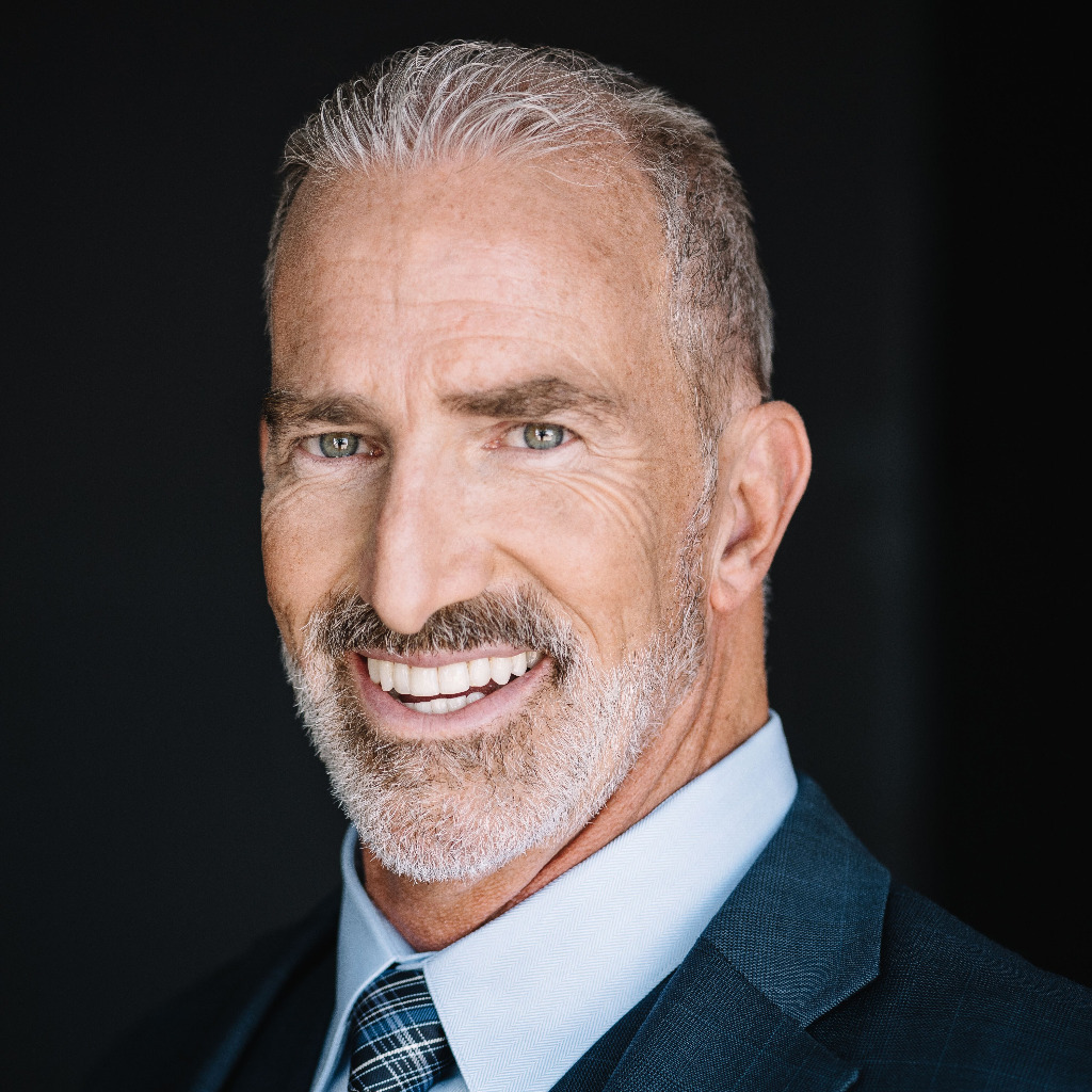 Peter Heyer Owner/ CEO Heyer Expectations XING