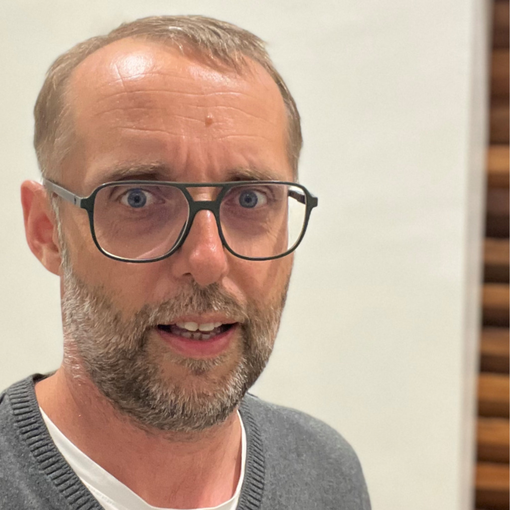 Ulf Zimmermann Inhaber TOURLOUNGE XING