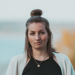 Janina Weiß
