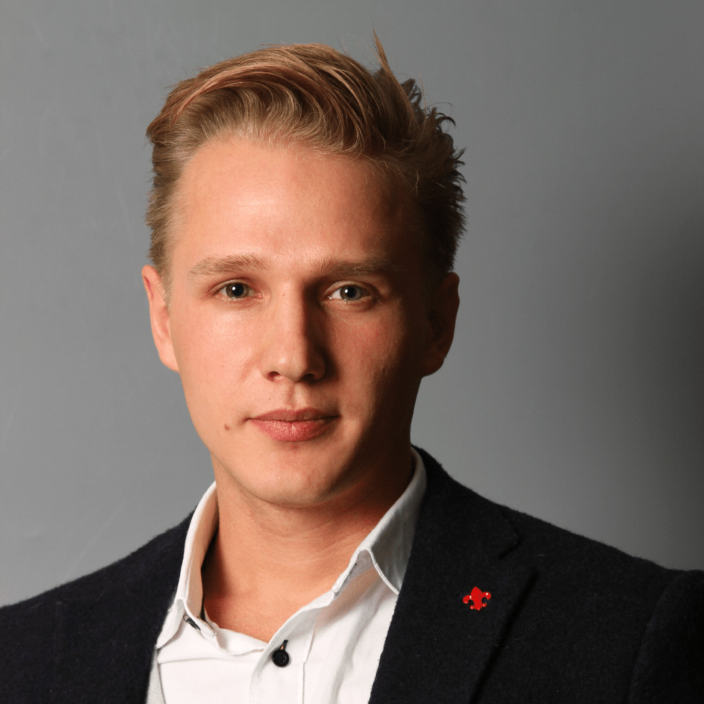 Mag. Ievgenii (Eugen) Poniatovskyi CFO, Marketing Expert, Analyst