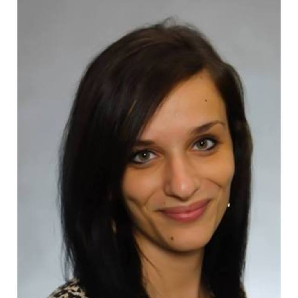 Gergana Tosheva Praktikum in Beratung/Projektmanagement wob AG XING