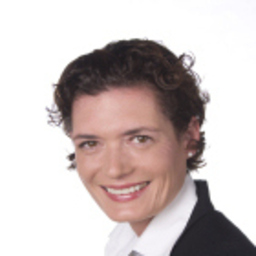 Dr. Stefanie John