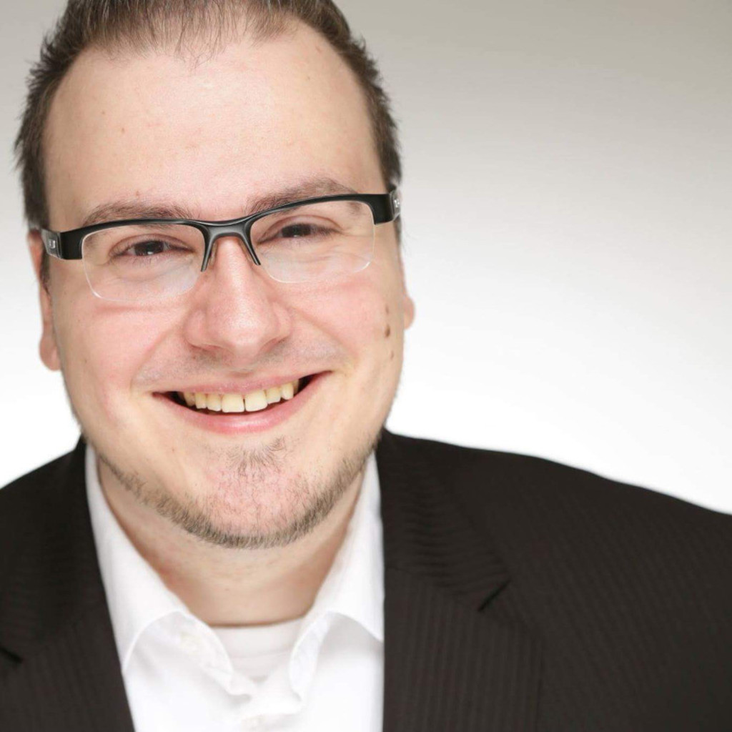 Stolte aus Essen in der Personensuche von Das Telefonbuch