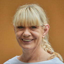 Katja Dynewski-Zeimet