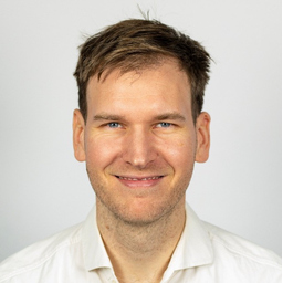 Adam  Varga