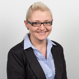 Julia Hölzle