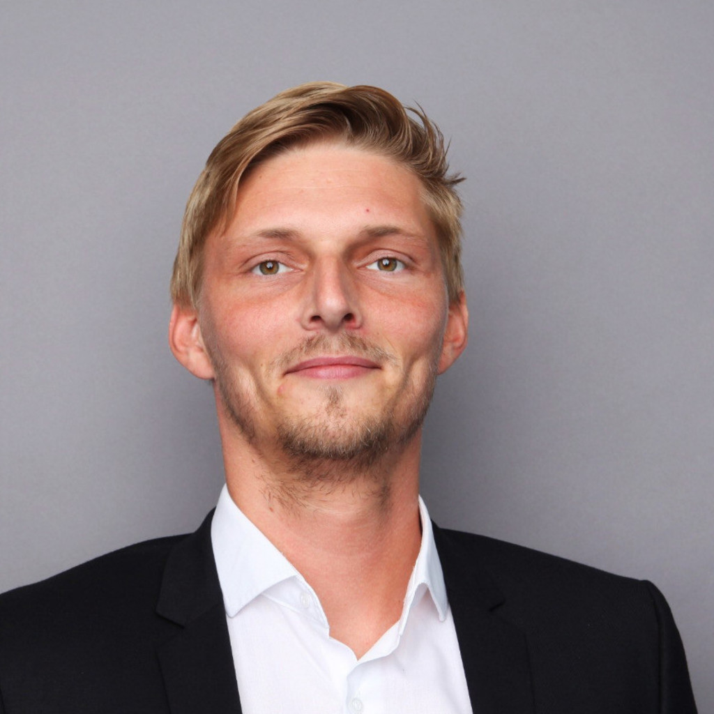 Sascha Kern Head Of Sales Radius Payment Solutions Xing