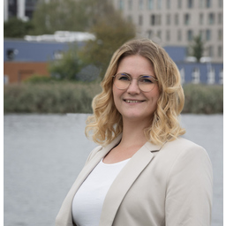 Julia van Cleff