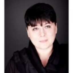 Nadine Mayer