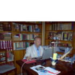 Dr. Davide Pagenstecher