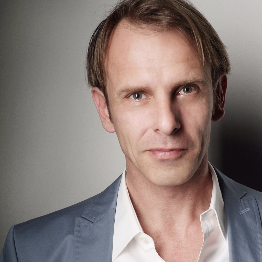 Tim Berndt Regional Vice President Sales DACH Arctic Wolf Networks