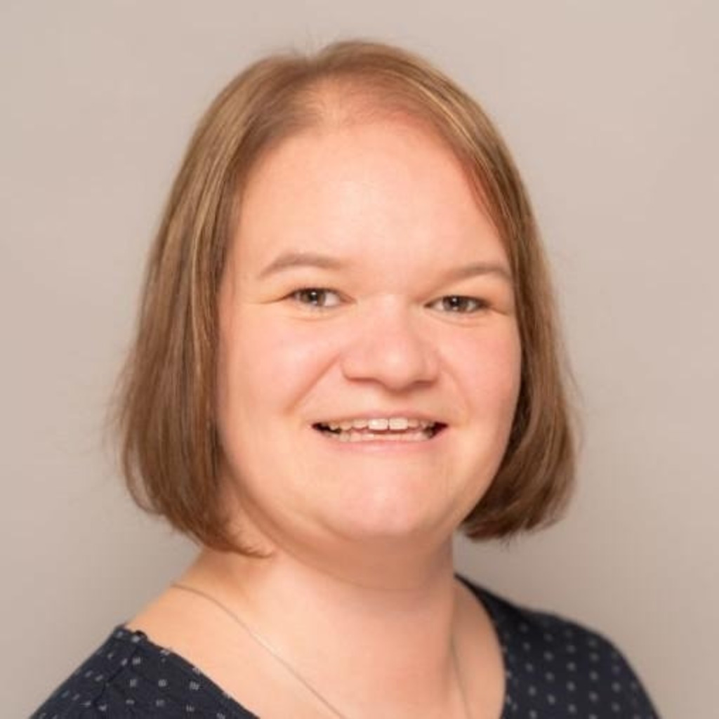 Claudia Fox - Sachbearbeiterin Finanzbuchhaltung - Caverion Deutschland | XING