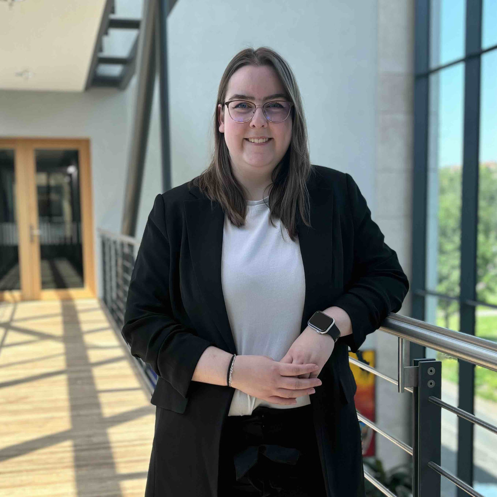 Sandy Imhof Kundensachbearbeiterin DIRAK GmbH XING